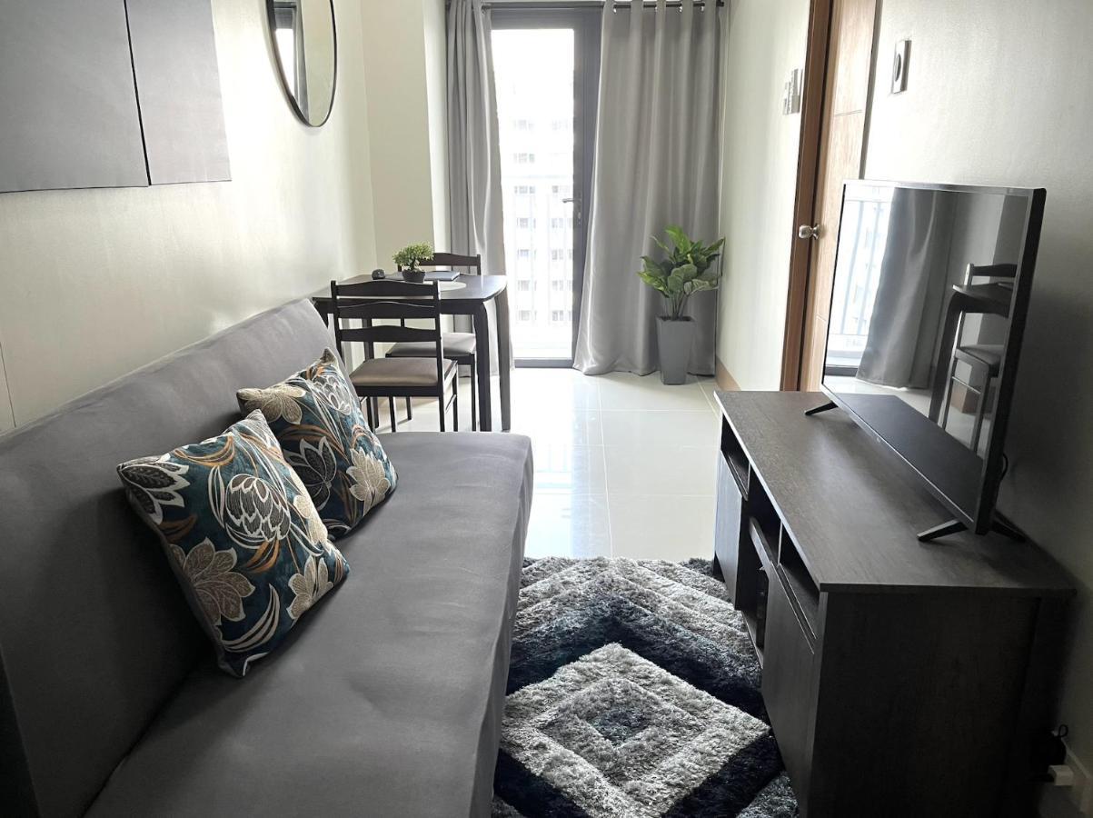 Shore 3 Residences, Tower 1 Mall Of Asia Complex, Pasay City, Metro Mania Manila Esterno foto